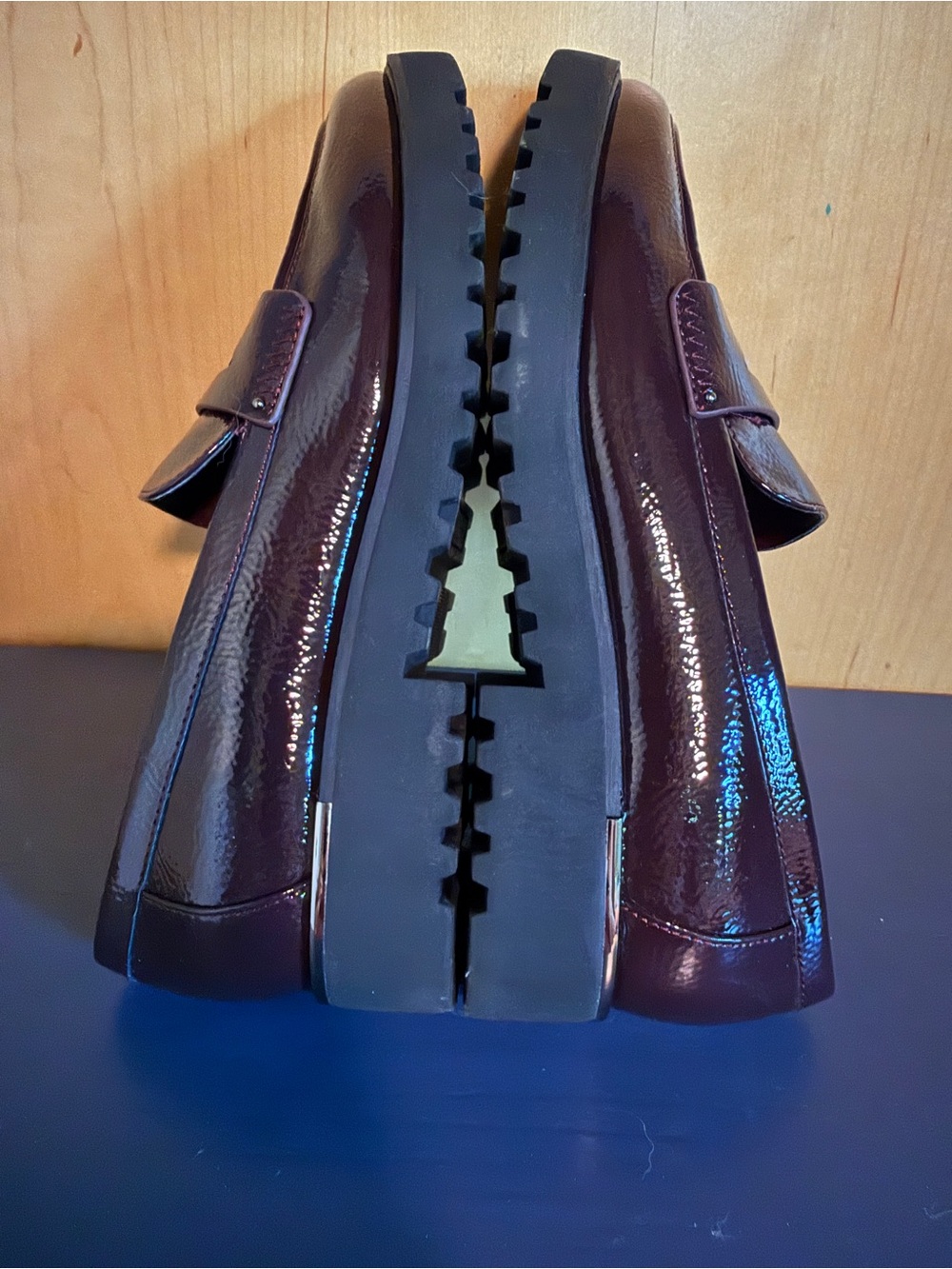 Franco Sarto Camrynn Burgundy Penny Loafers - Picture 4 of 6